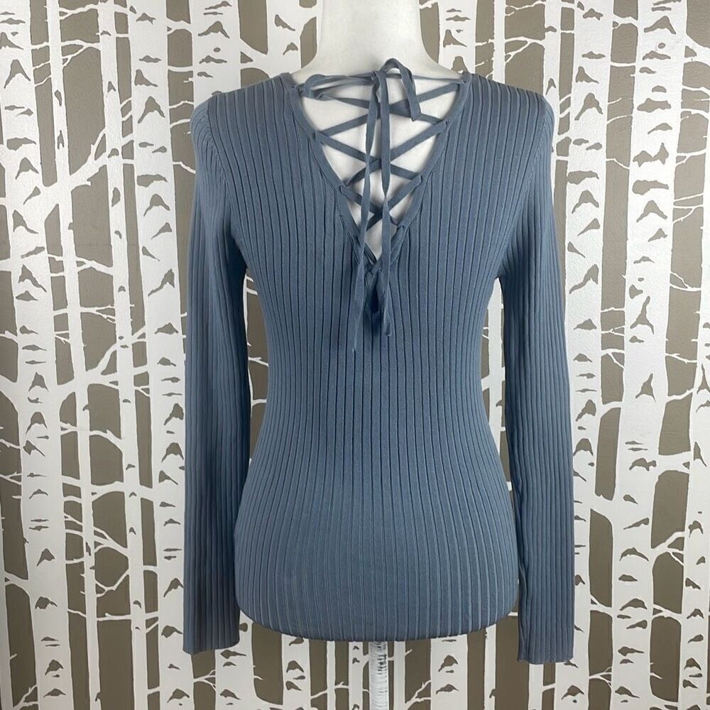 NEW Lace Back Ribbed Knit Sweater M